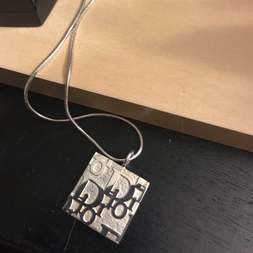 Dior necklace